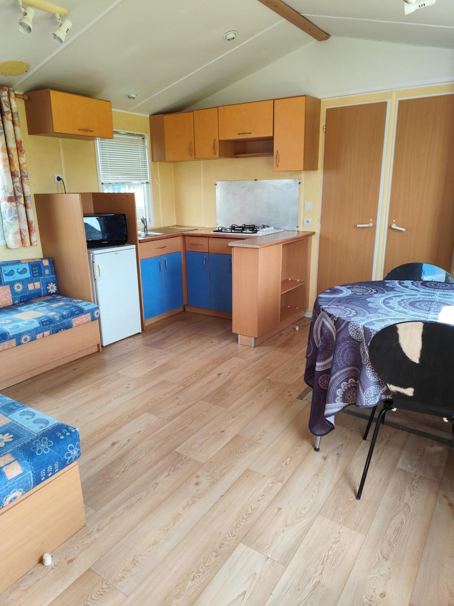 La Billardiere Camping A La Ferme Le Menil-Ciboult Exterior foto